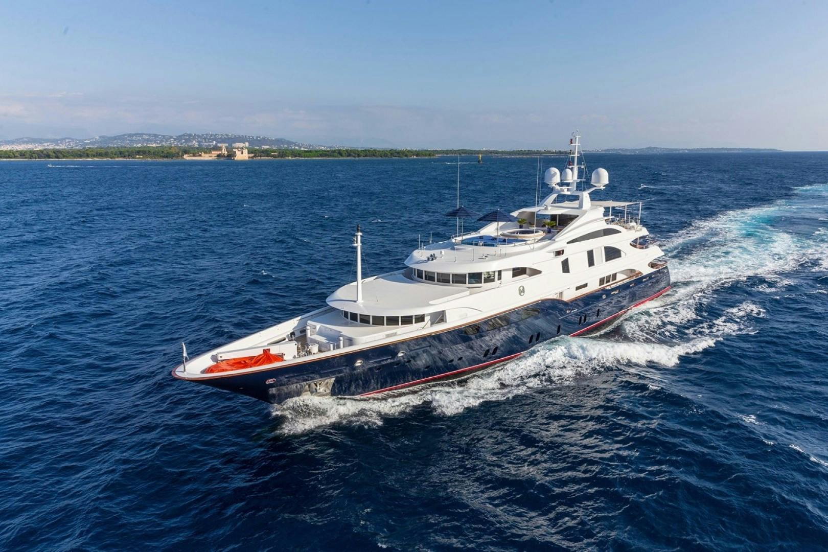 2003 Benetti 181' 55m LADY MICHELLE | Picture 1 of 45