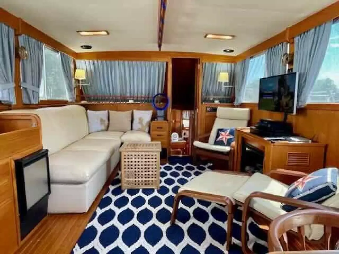 46' Grand Banks 1989 46 Classic "Gotlsf" For Sale