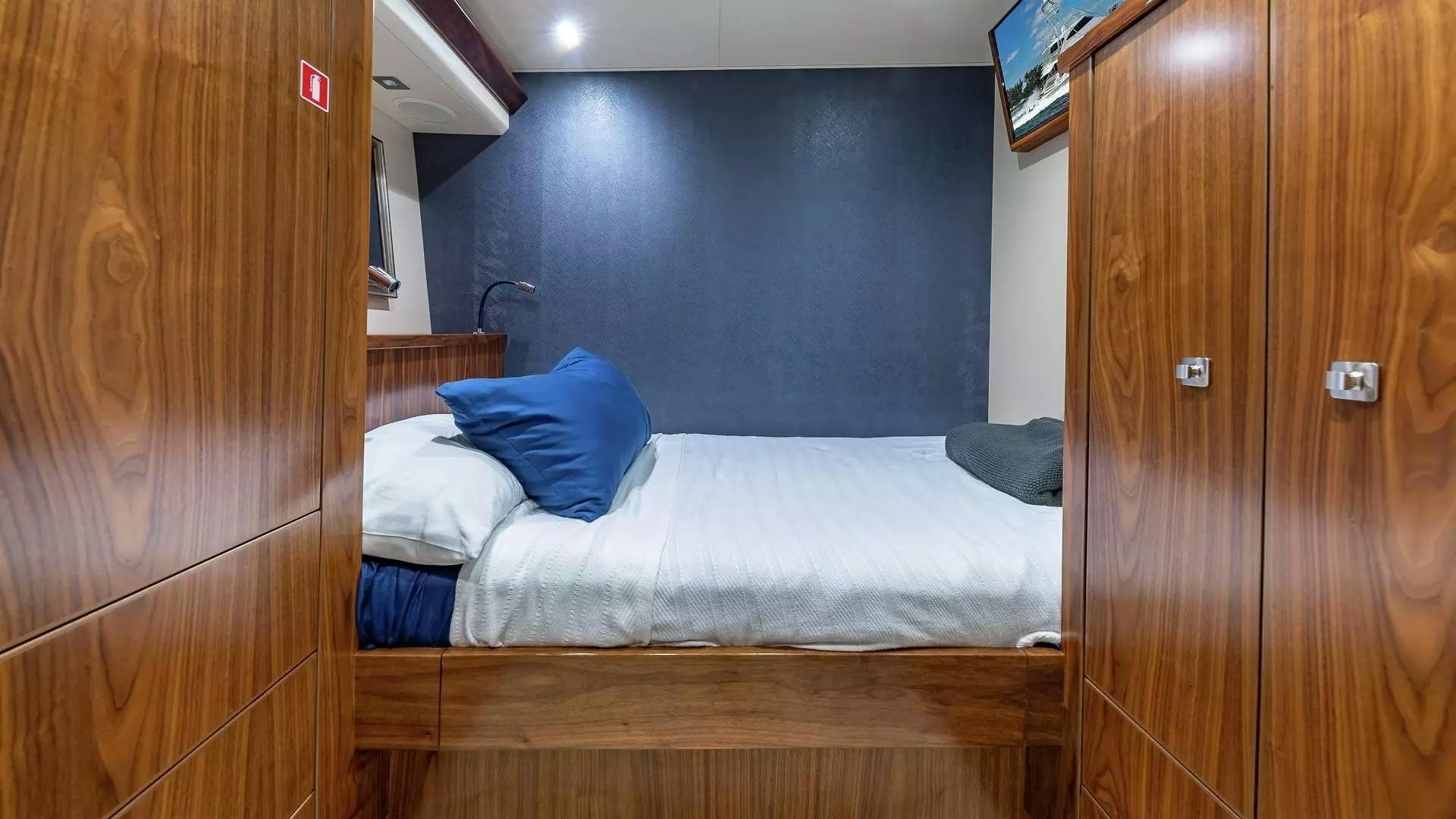 92' Viking 2017 92 Enclosed bridge "Aussie Rules" For Sale