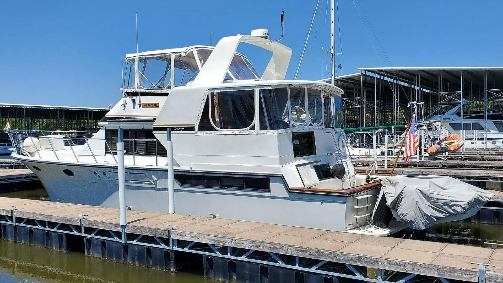 48' californian cockpit motor yacht